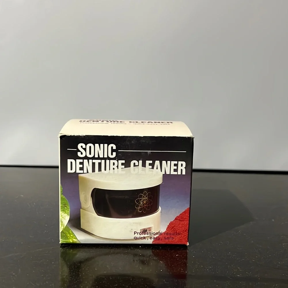 Denture cleaner - Picture 1 of 2
